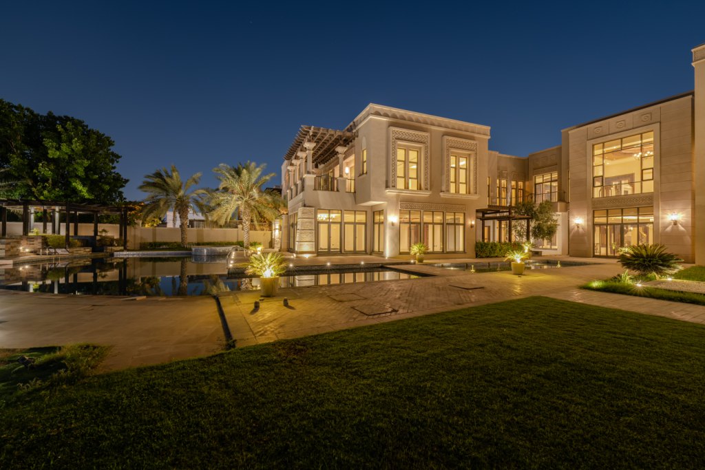 Emirates Hills — photo 31